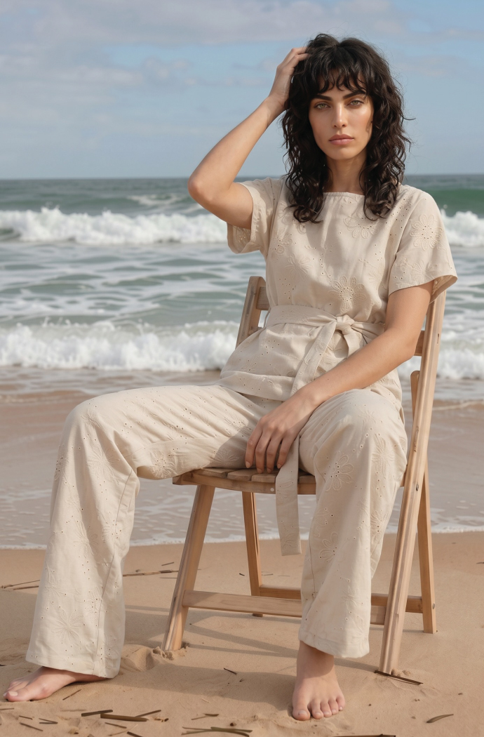 Look 3