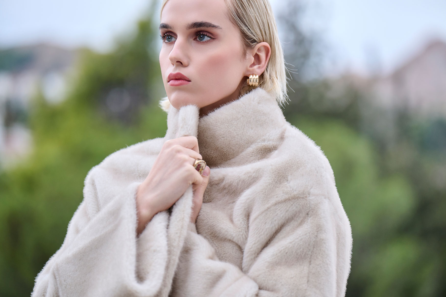 ΣΥΝΘΕΤΙΚΗ ΓΟΥΝΑ 2225513 OFF WHITE